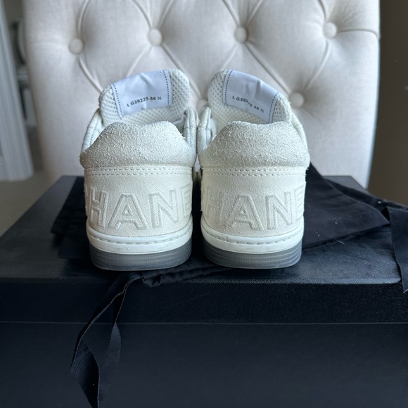 🤍🔥CHANEL WHITE SUEDE FLAT TOP SNEAKERS. SIZE 36.5. SOLD OUT EVERYWHERE!! - Picture 6 of 7